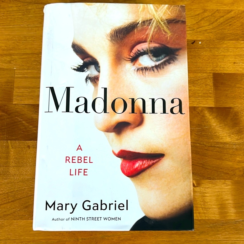 Madonna A REBEL LIFE biography hardcover